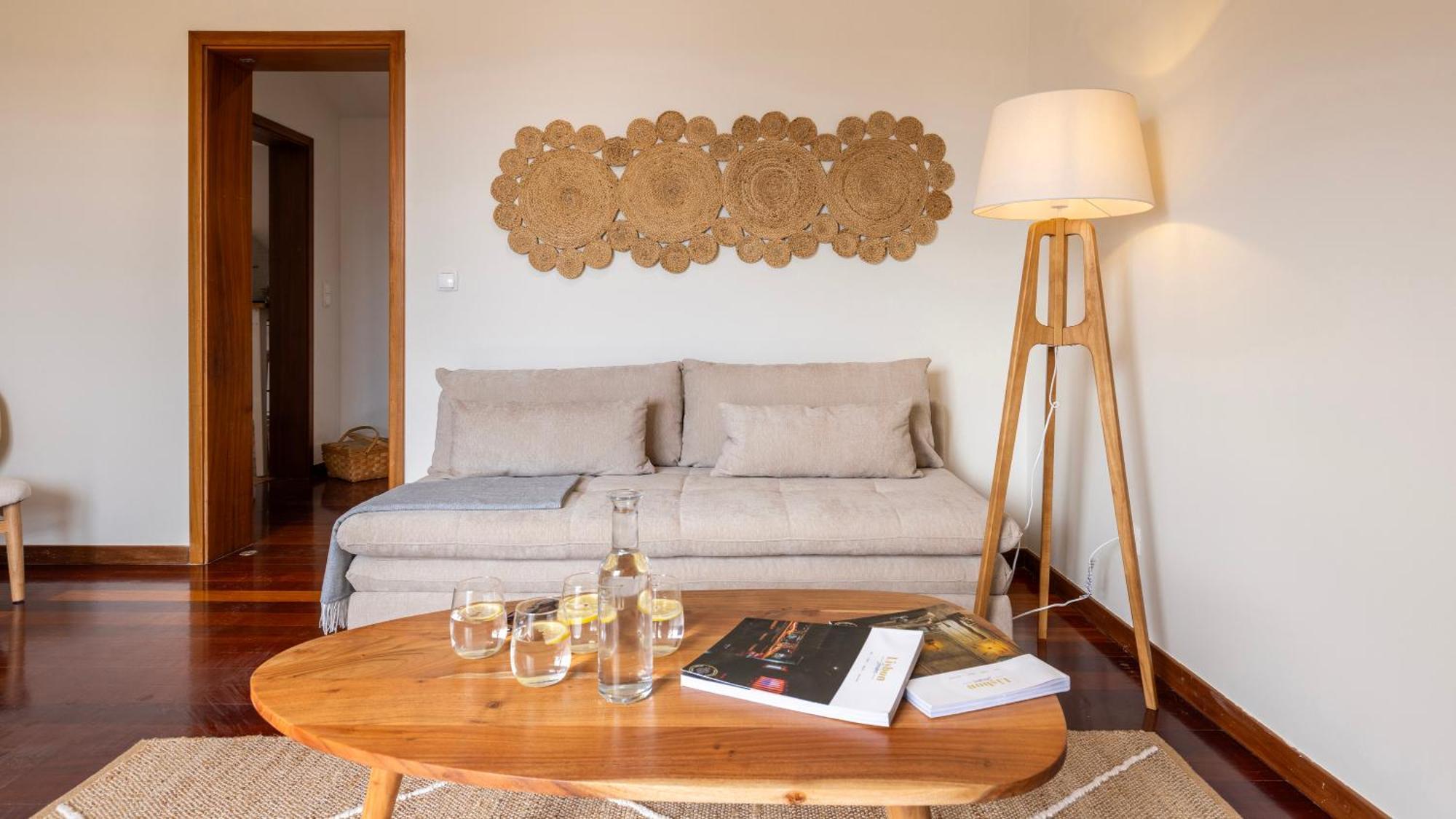 Authentic Living With A View By Lovelystay Apartment *