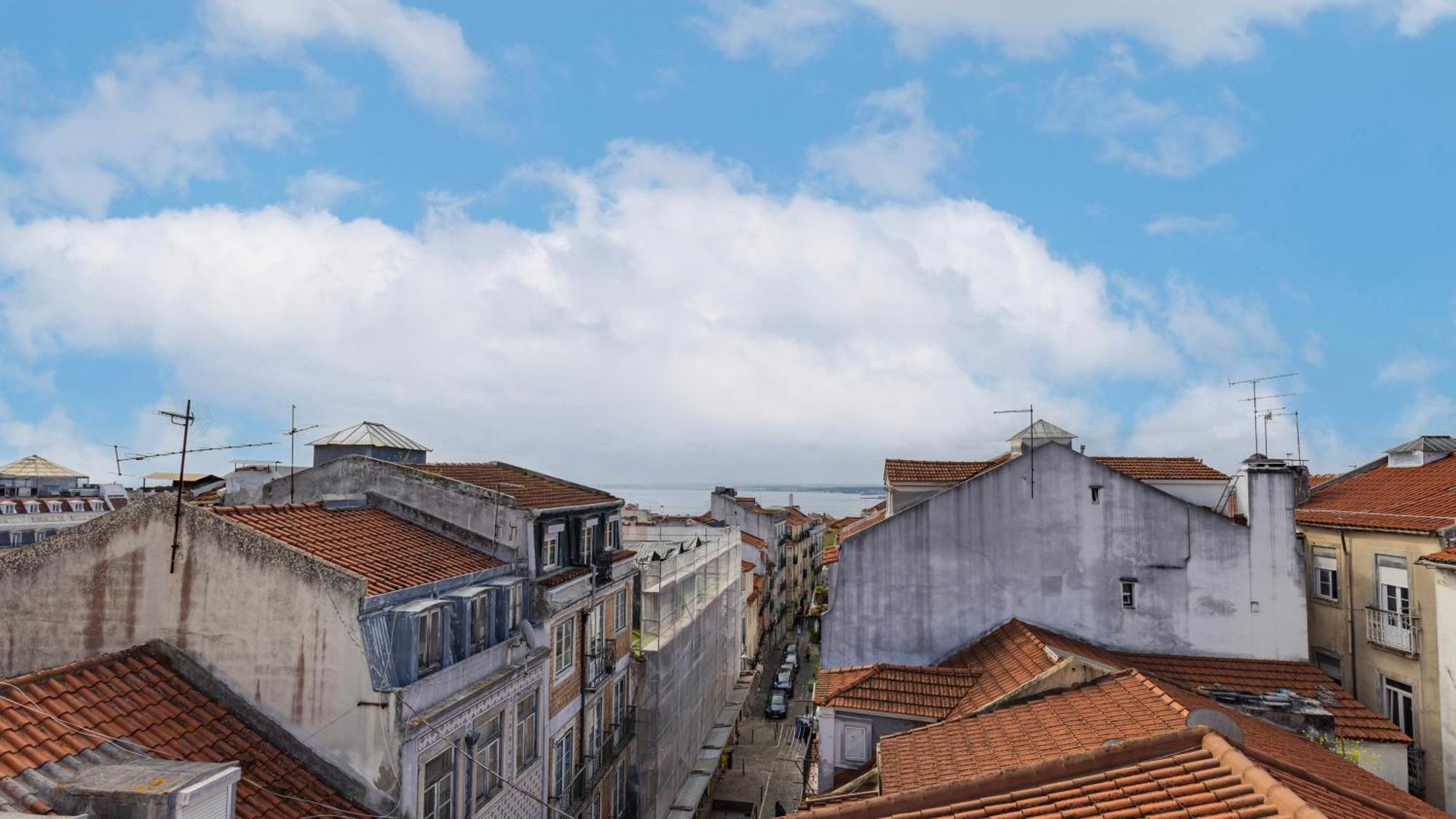 Authentic Living With A View By Lovelystay Apartment Lisbon