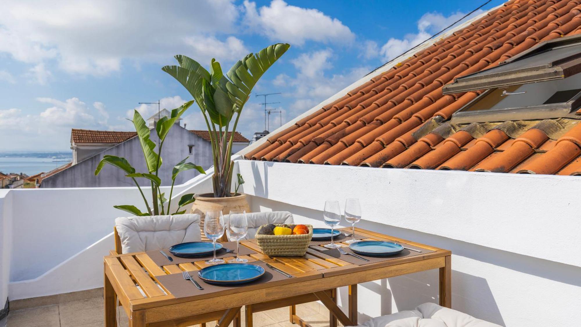 Apartment Authentic Living With A View By Lovelystay Lisbon