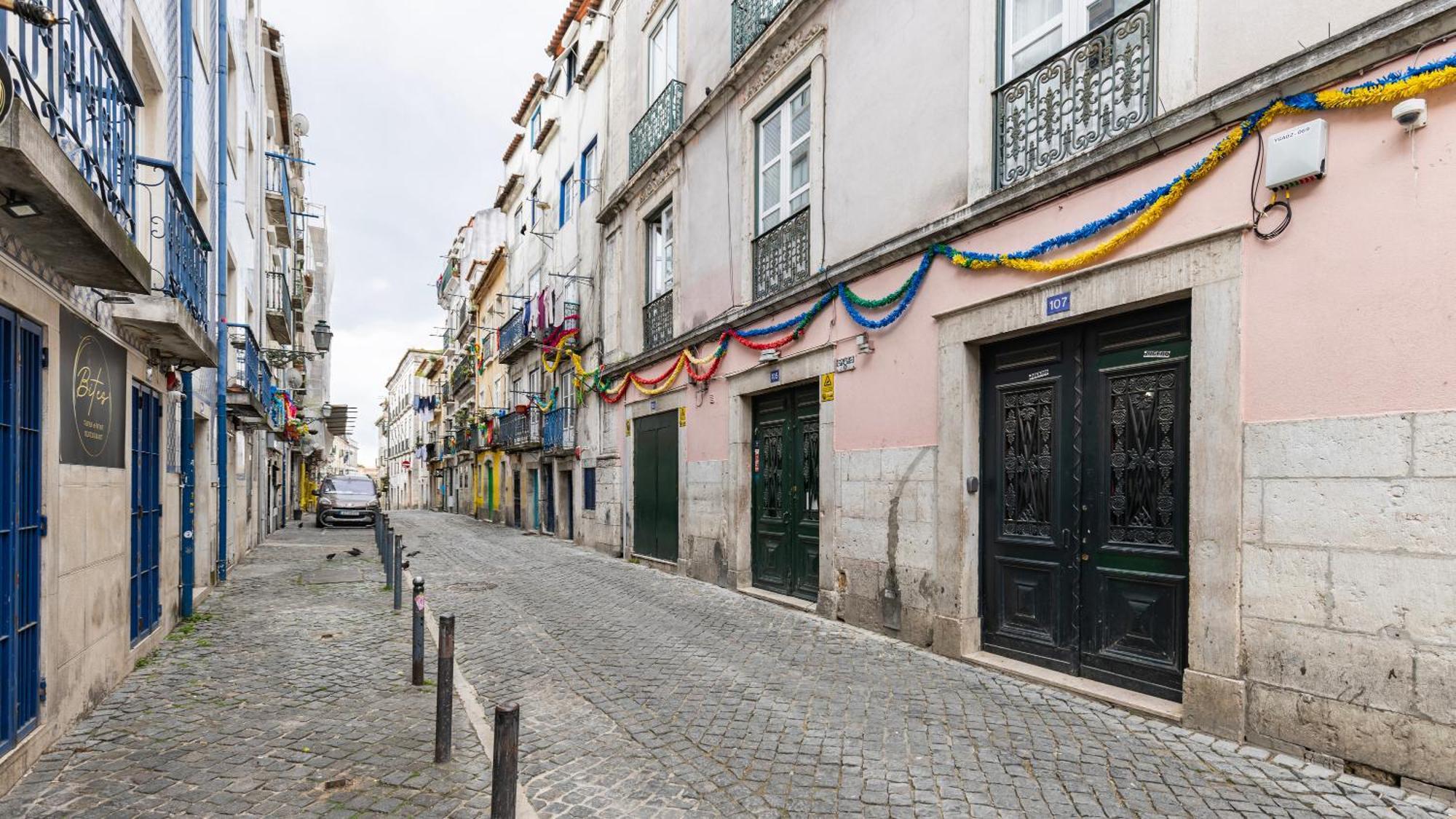 Apartment Authentic Living With A View By Lovelystay Lisbon