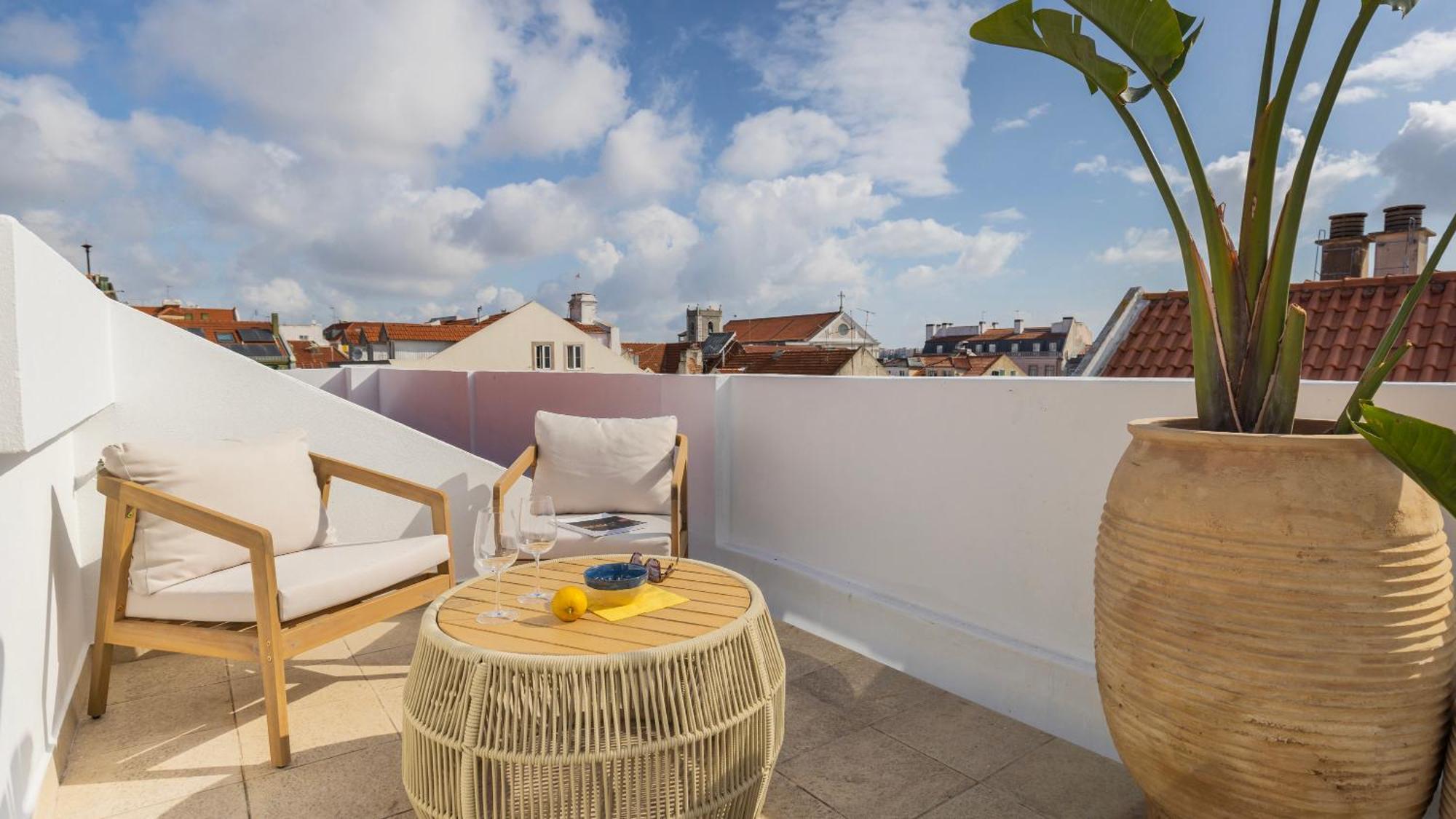 Authentic Living With A View By Lovelystay *